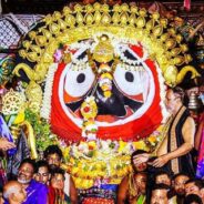 Oriya bus-station officer helps distribute books